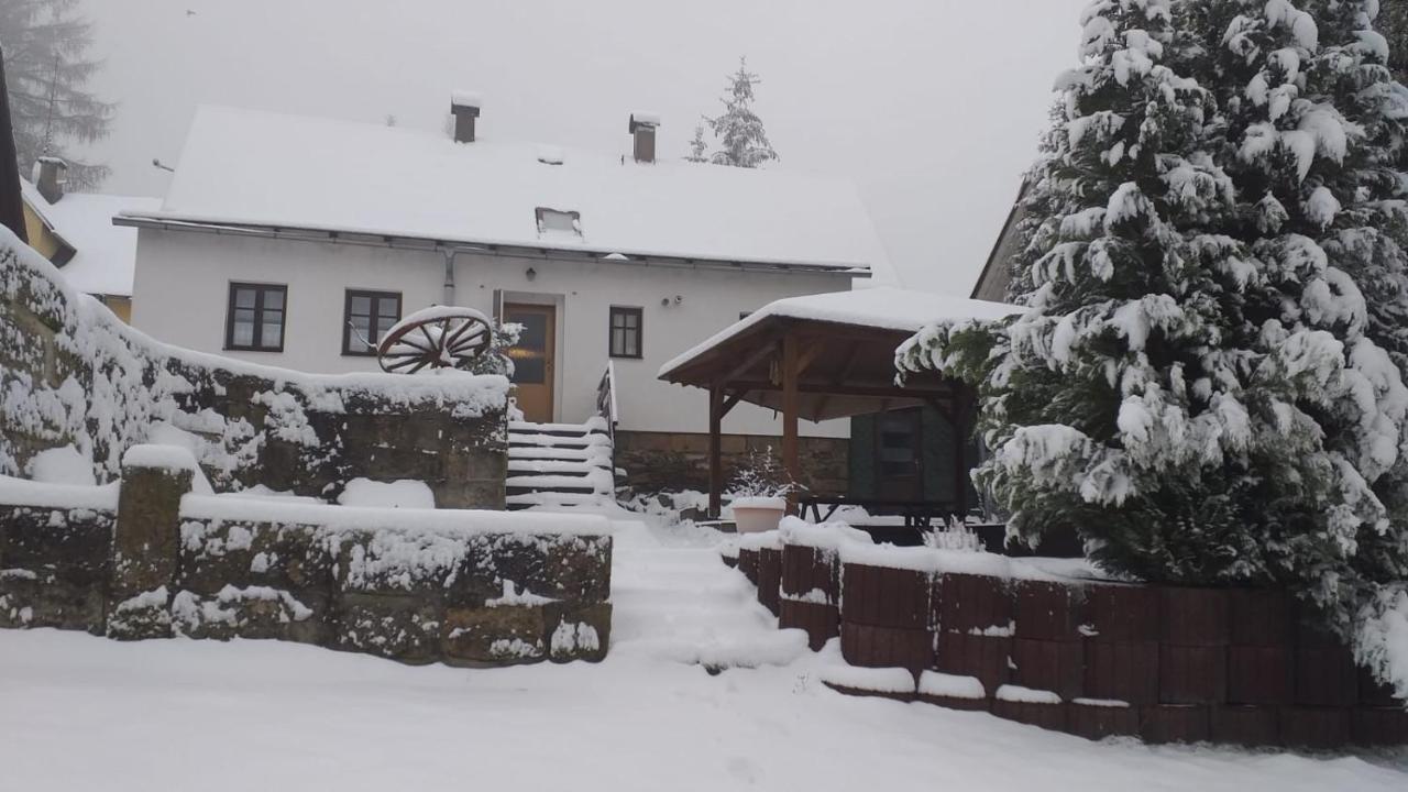 Rekreacni Dum Pohoda Jiřetín pod Jedlovou Bagian luar foto