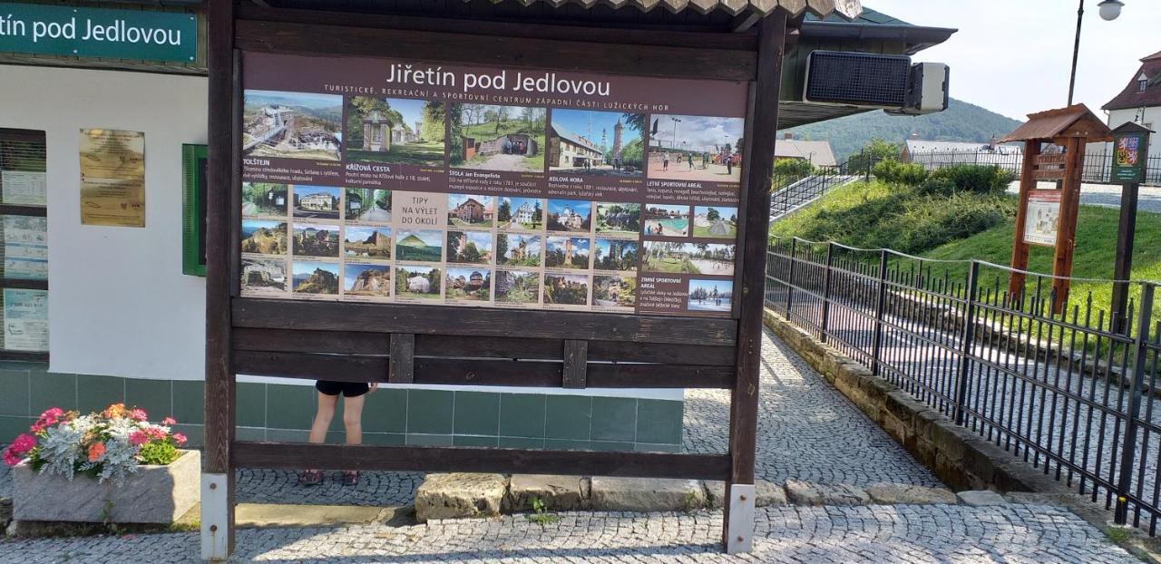 Rekreacni Dum Pohoda Jiřetín pod Jedlovou Bagian luar foto
